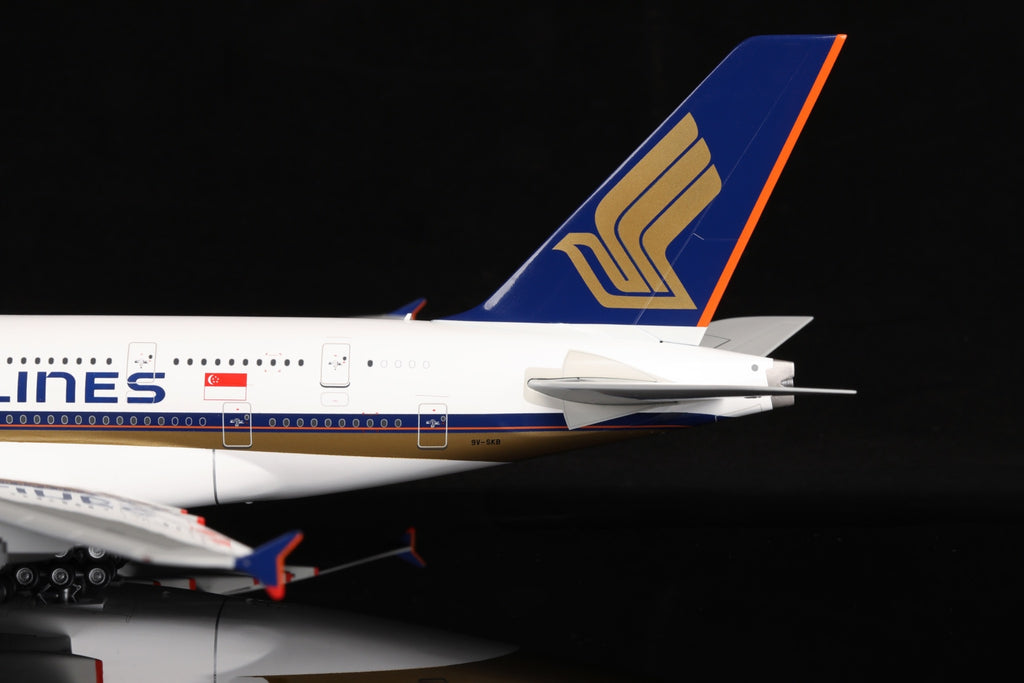 Singapore Airlines - A380 - 9V-SKB - Scale 1/200 - 36.38cm -  Scale 1/200