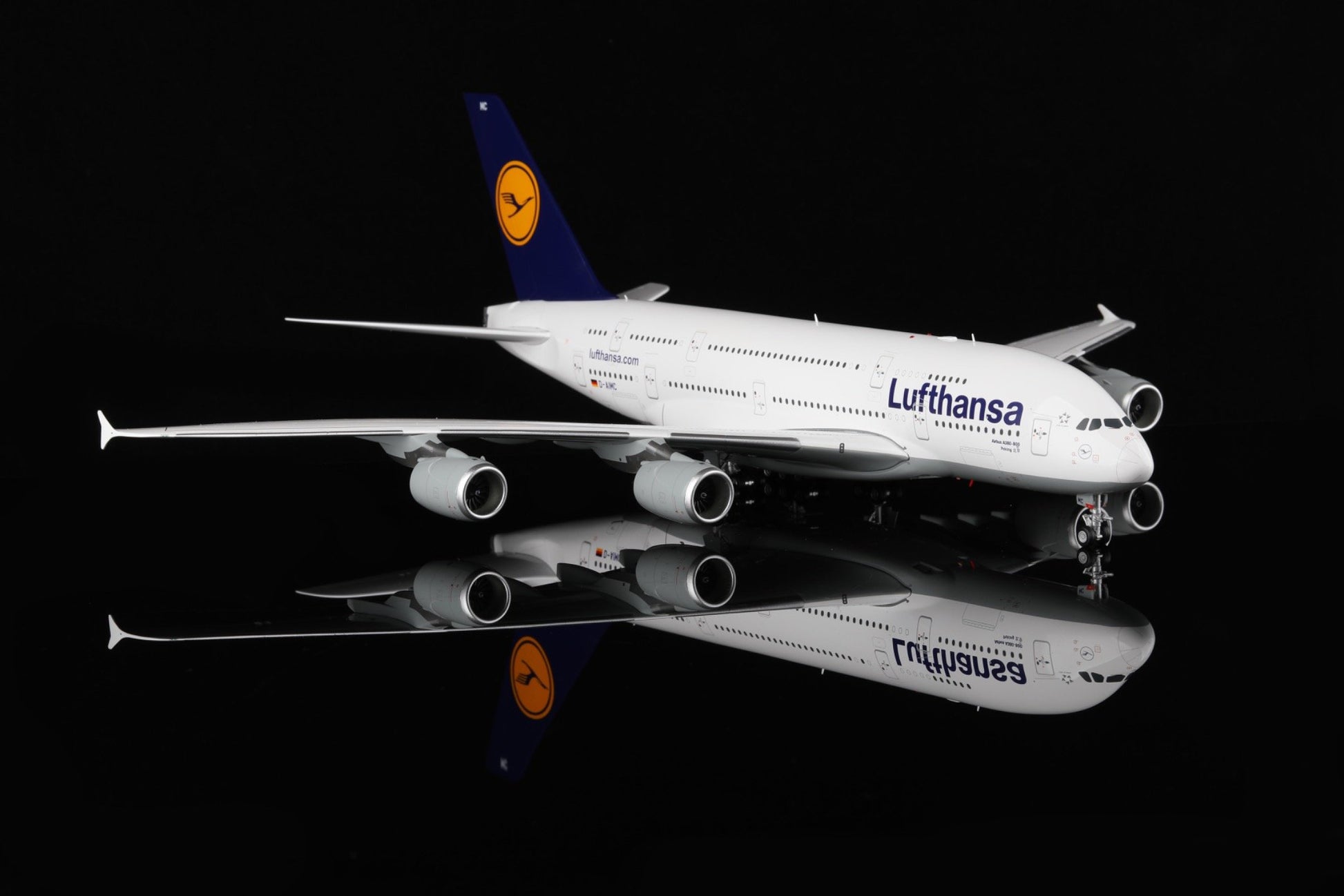 Lufthansa - A380 - D-AIMC - Peking - L2133 - 36.3cm -  Scale 1/200