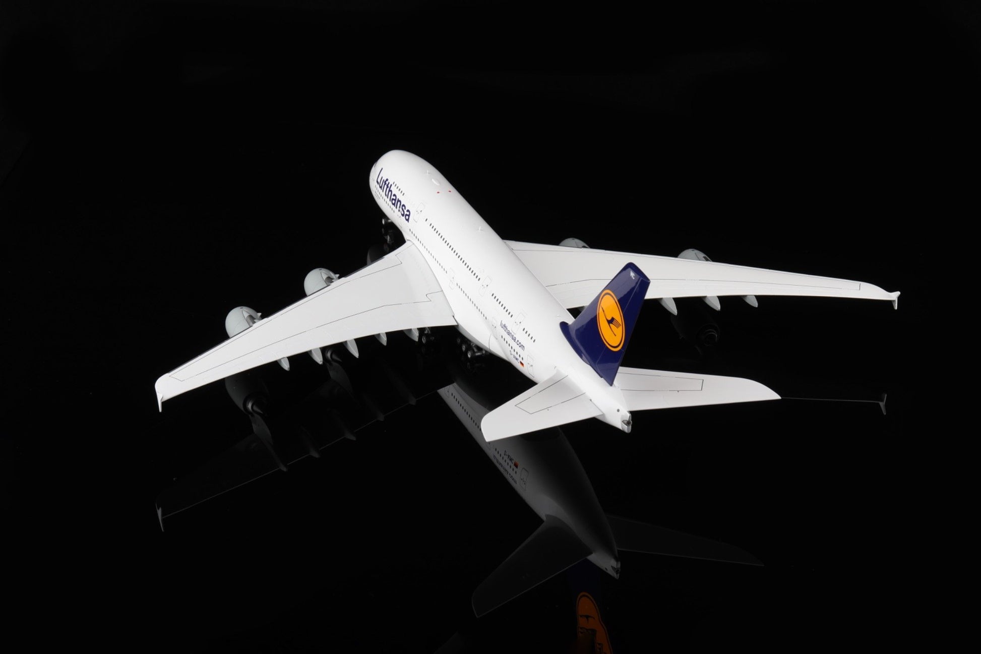 Lufthansa - A380 - D-AIMC - Peking - L2133 - 36.3cm -  Scale 1/200