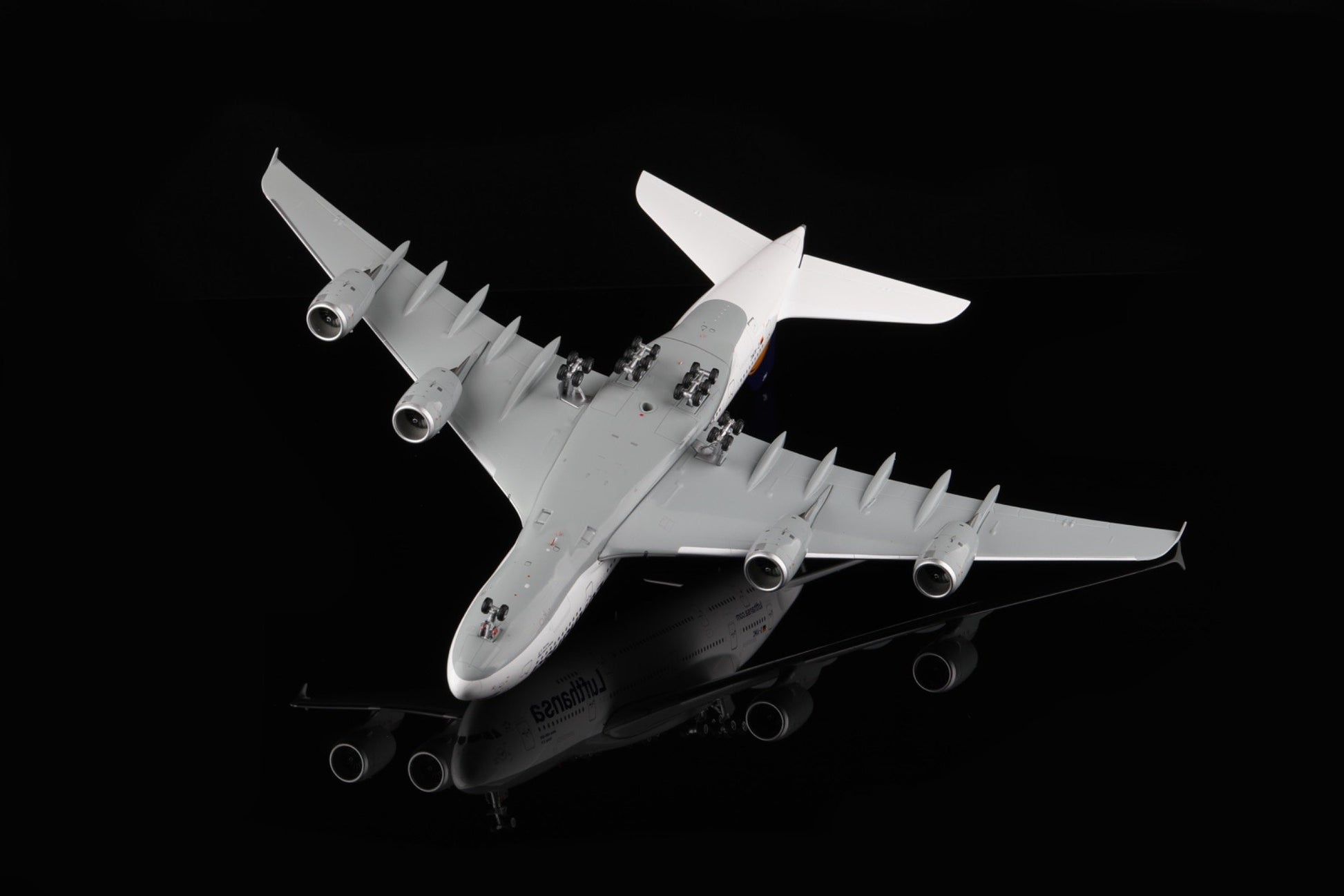Lufthansa - A380 - D-AIMC - Peking - L2133 - 36.3cm -  Scale 1/200