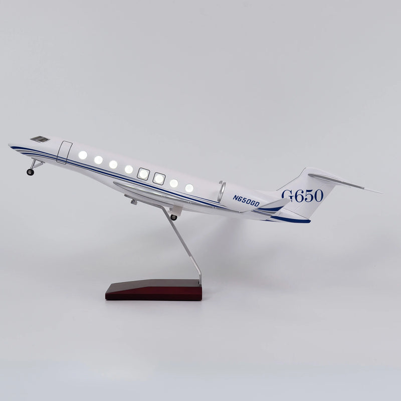 Gulfstream G650ER - Scale 1:50  - L:17in - 45cm - Image 2