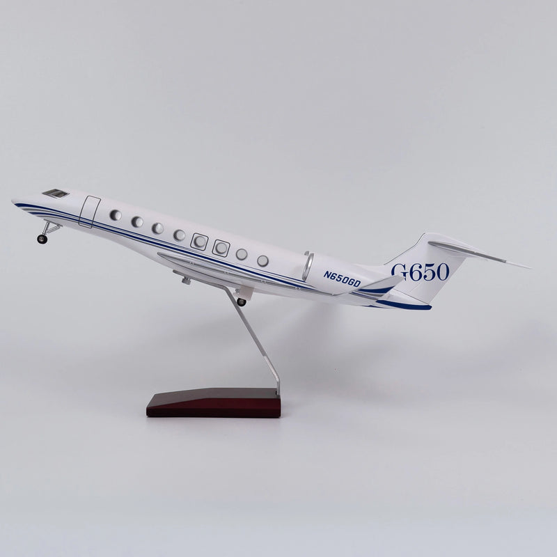 Gulfstream G650ER - Scale 1:50  - L:17in - 45cm - Image 9
