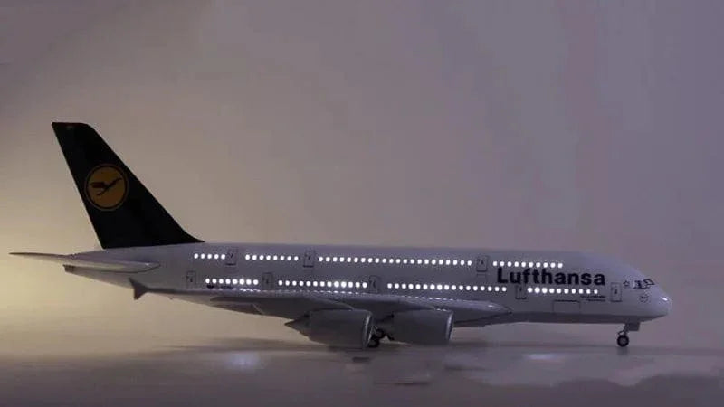 A380 Lufthansa - Scale 1/160 - 46cm - 18.5 in - Airplane Model - Image 8