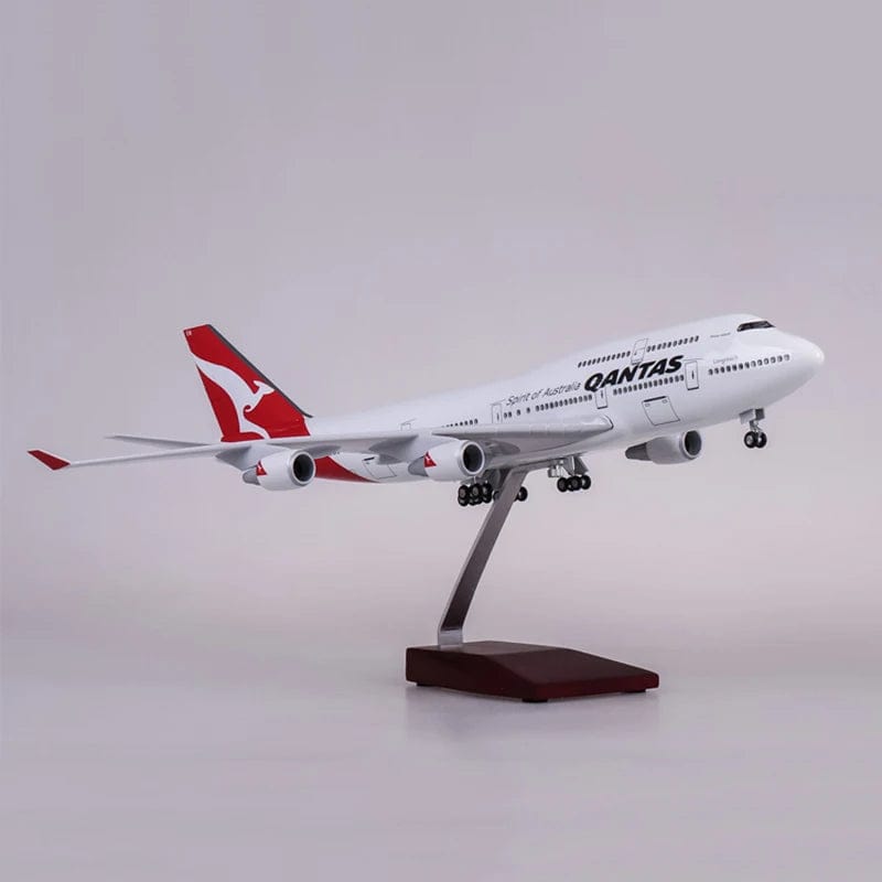 B747 Qantas - Scale 1/150 - 47cm - 18.5 in