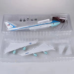 Boeing 747 Air Force One 1:150 – 47 cm / 18.5 in – LED Lights - Thumbnail 12