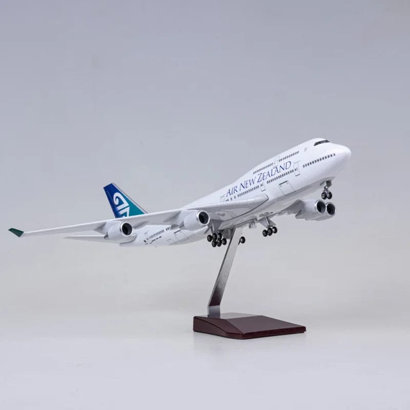 B747 Air Nueva Zelanda - Escala 1/150 - 47cm - 18.5in