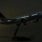 B787-9 United Airlines – Scale 1:130 (43 cm / 16.9 in) - Thumbnail 7