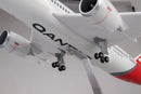 B787 Qantas Dreamliner - Scale 1/130 - 43cm - 16.9 in - Airplane Model