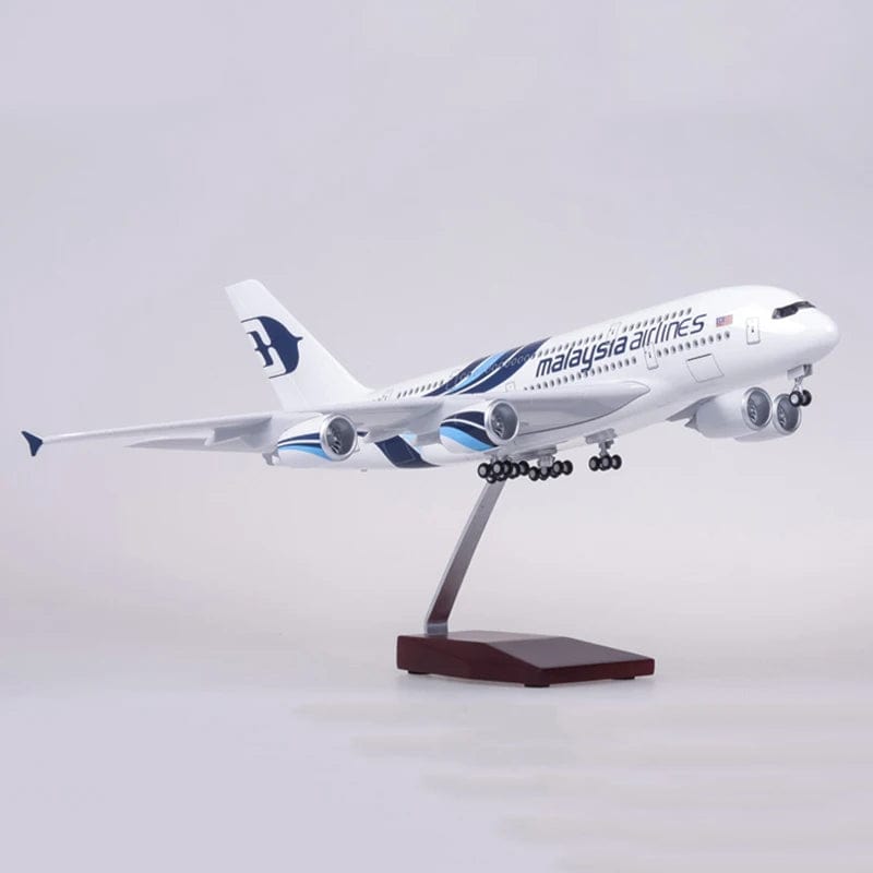 A380 Malasia- Escala 1/160 - 47CM - 18,5 in