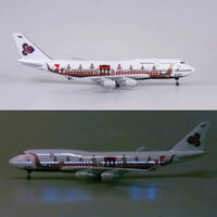 B747 Thai - Thailand Dragon Boat - Scale 1/160 - 47cm - 18.5 in