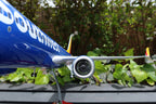 Boeing 737 MAX 8 Southwest 1:80 – 47 cm / 18,5 pulgadas – Luces LED (PRE-ORDEN) 