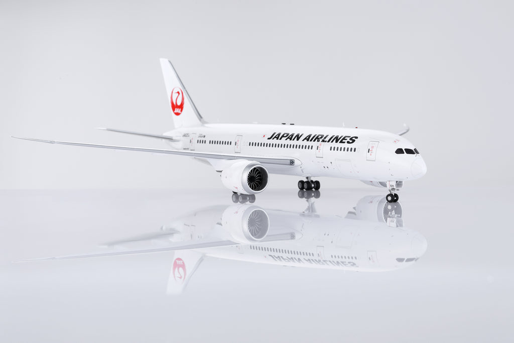 Japan Airlines Boeing 787-8 JA825J – Scale 1:200 – SQ Wings – 28.3 cm - L2027