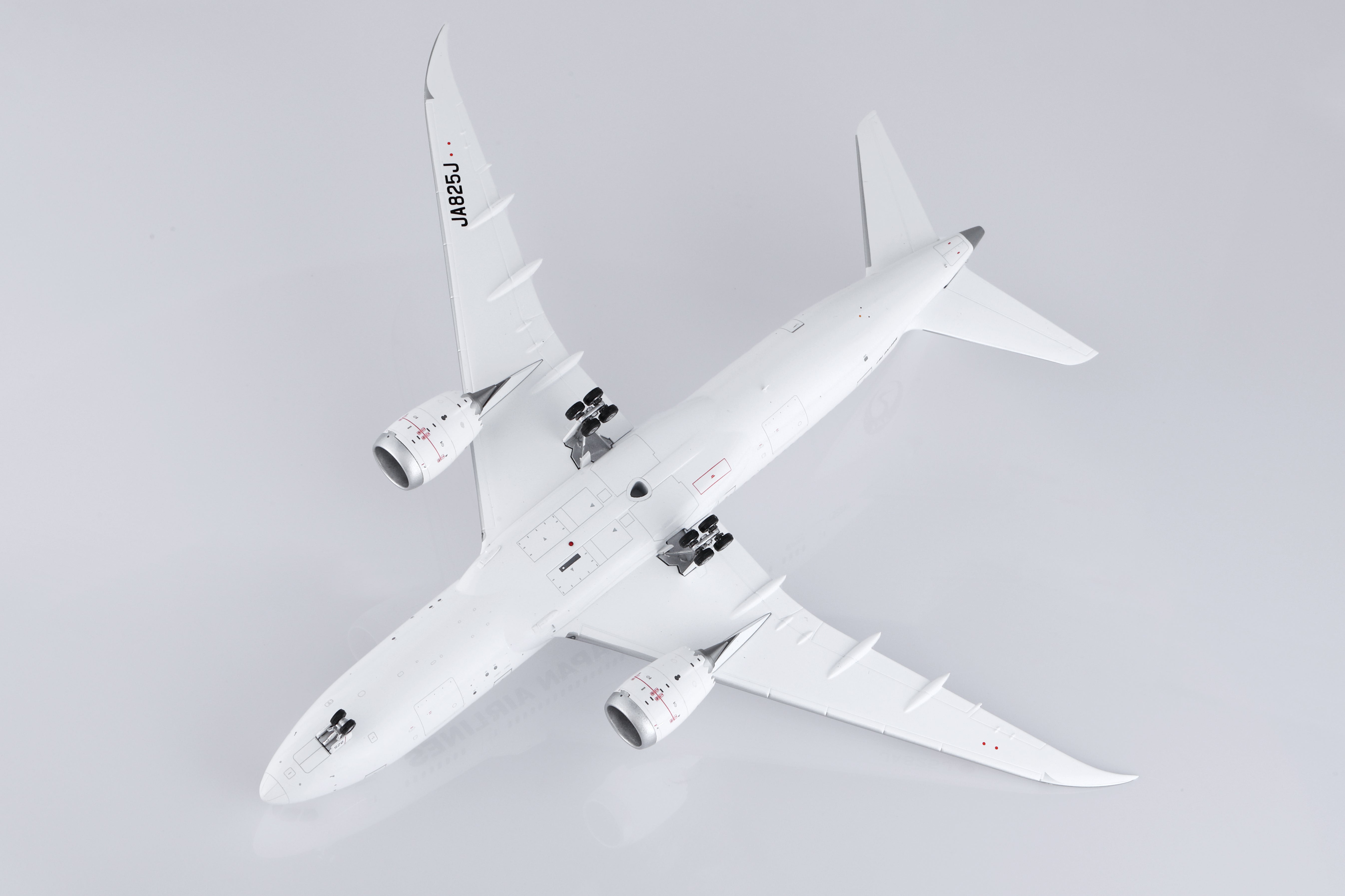 SQ Wings 1:200 JAL日本航空 B787-8 JA825J SQ Wings 1:200 JAL日本航空 B787-8 JA825J SQ Wings 1:200