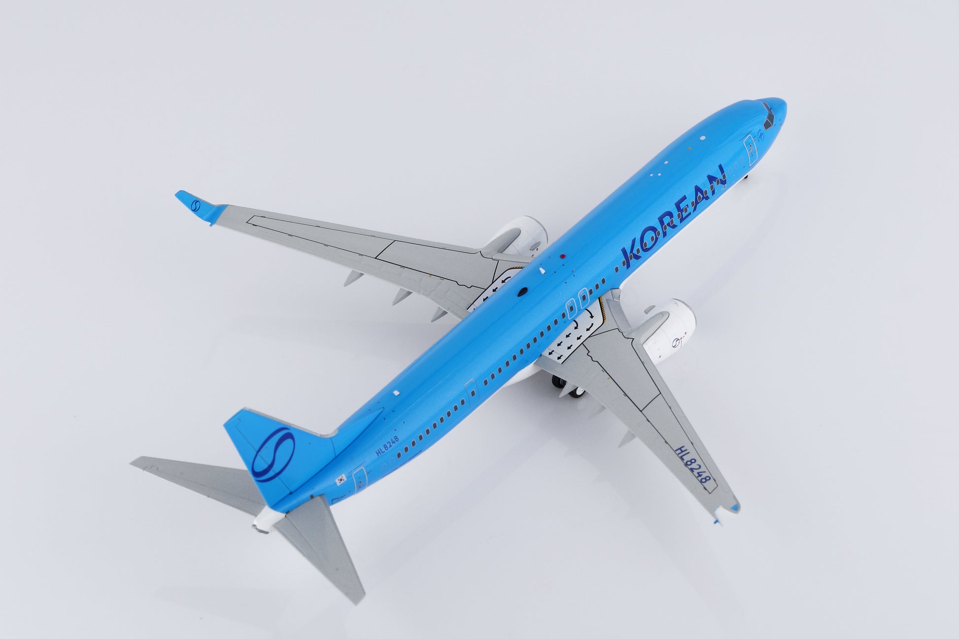 Korean Air Boeing 737-900ER HL8248 – Scale 1:200 – SQ Wings – 31 cm