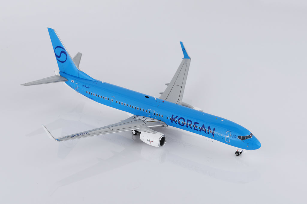 Korean Air Boeing 737-900ER HL8248 – Scale 1:200 – SQ Wings – 31 cm