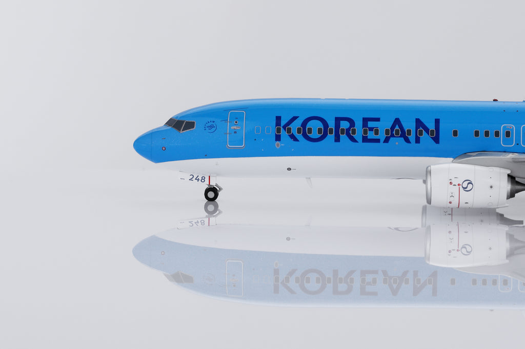 Korean Air Boeing 737-900ER HL8248 – Scale 1:200 – SQ Wings – 31 cm