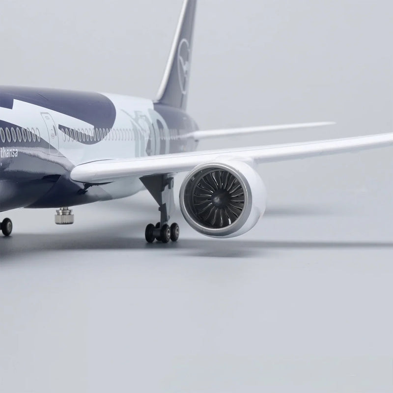 Boeing 787-9 Lufthansa 100 Years Commemorative – 1:145 Scale Model - Image 6