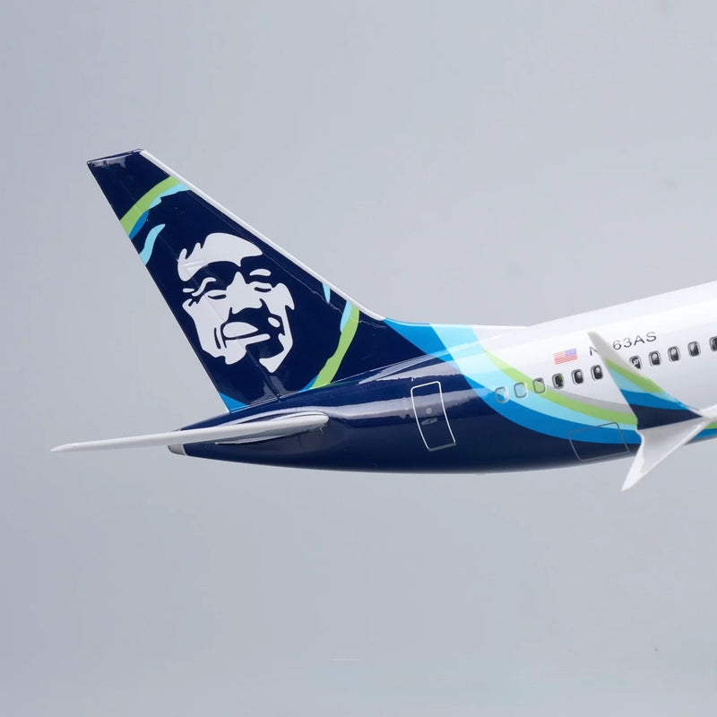Boeing 737-800 Alaska Airlines 1:85 – 47 cm / 18.5 in – LED Lights - Image 7