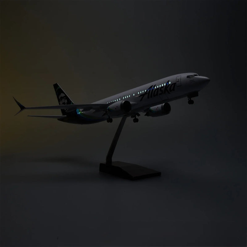 Boeing 737-800 Alaska Airlines 1:85 – 47 cm / 18.5 in – LED Lights - Image 4