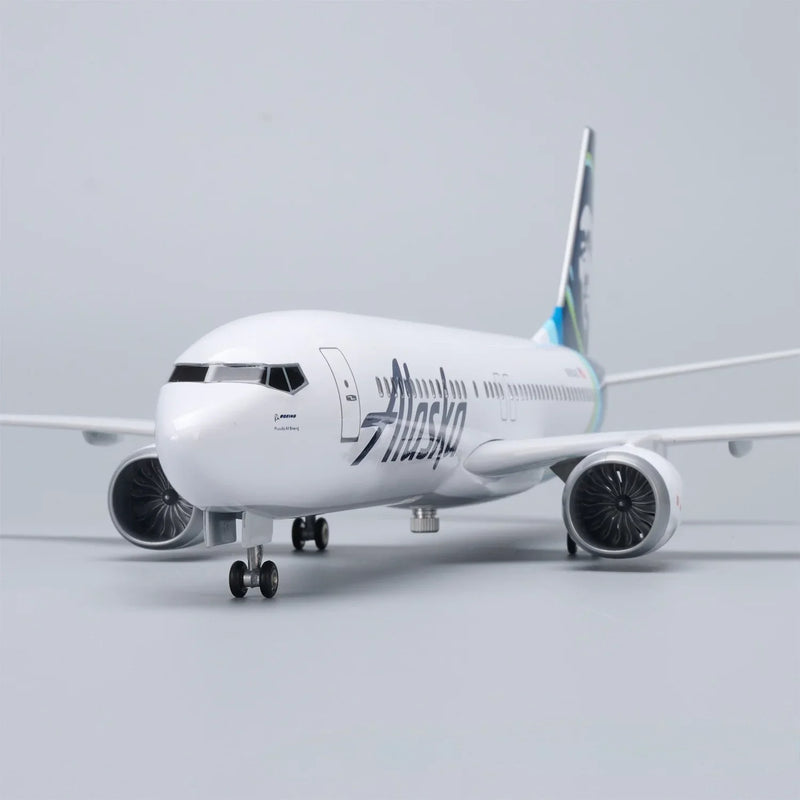 Boeing 737-800 Alaska Airlines 1:85 – 47 cm / 18.5 in – LED Lights - Image 9