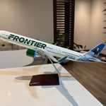 Frontier Airlines A321neo "Morrison" 1:100 – 44 cm / 17.3 in – Limited Pre-Sale Edition - Thumbnail 8