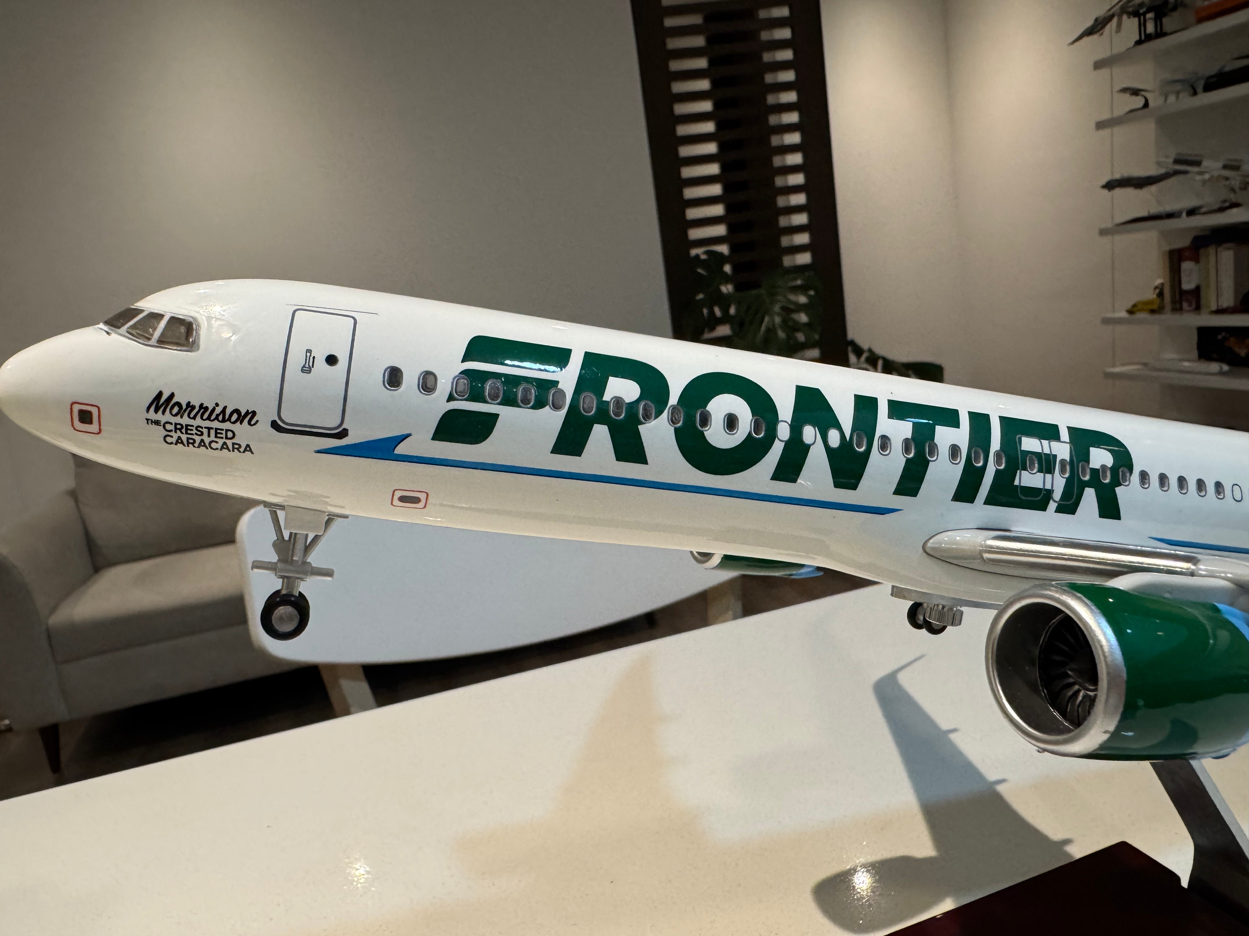Frontier Airlines A321neo "Morrison" 1:100 – 44 cm / 17.3 in – Limited Pre-Sale Edition - Gallery 11