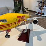 DHL Boeing 777-F Cargo 1:150 – 47 cm / 18.5 in – Premium Solid Resin Model - Thumbnail 9