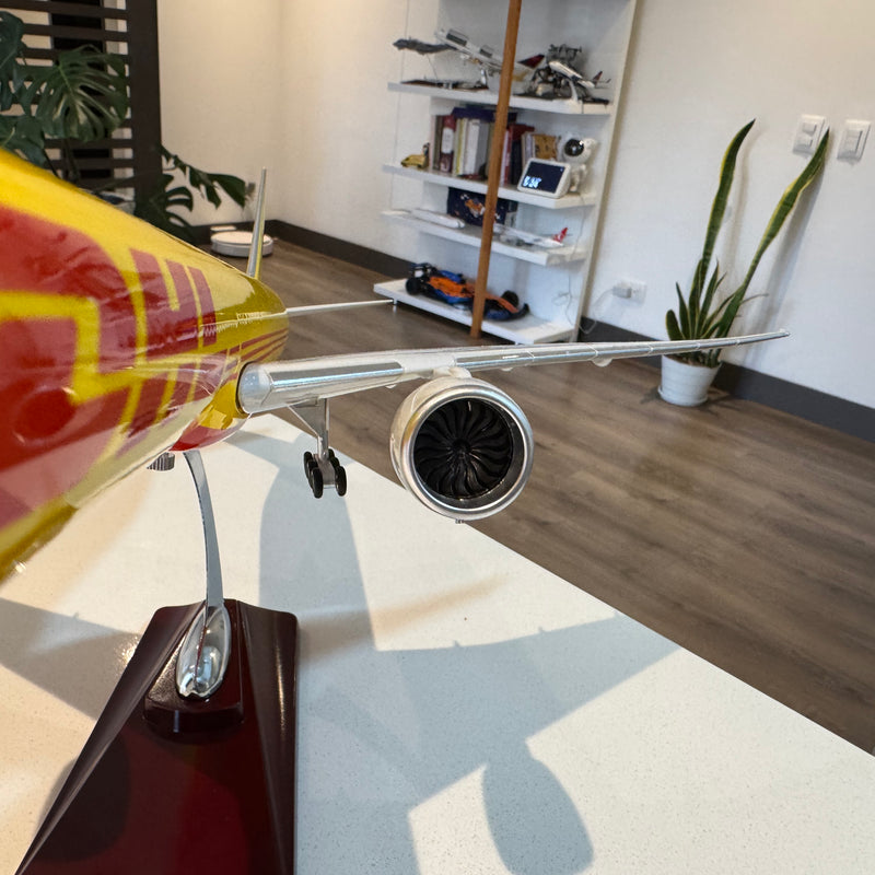 DHL Boeing 777-F Cargo 1:150 – 47 cm / 18.5 in – Premium Solid Resin Model - Image 11