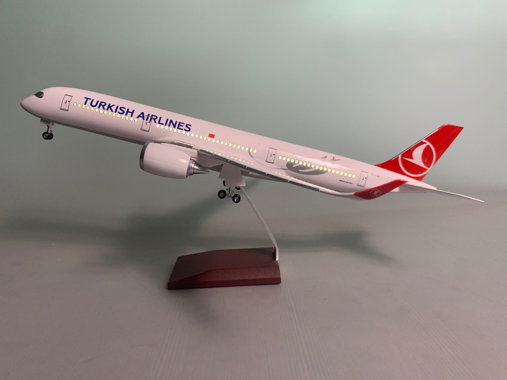 A350 FIJI - Escala 1/142 - 47CM - 18,5 in
