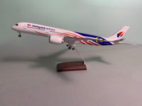 A350 Malaysia- Scale 1/142 - 47CM - 18,5 in - Airplane Model