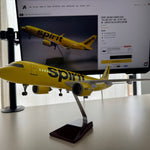 Spirit Airlines Airbus A320 "Yellow Taxi" 1:80 – 47 cm / 18.5 in – Limited Collector's Edition - Thumbnail 13