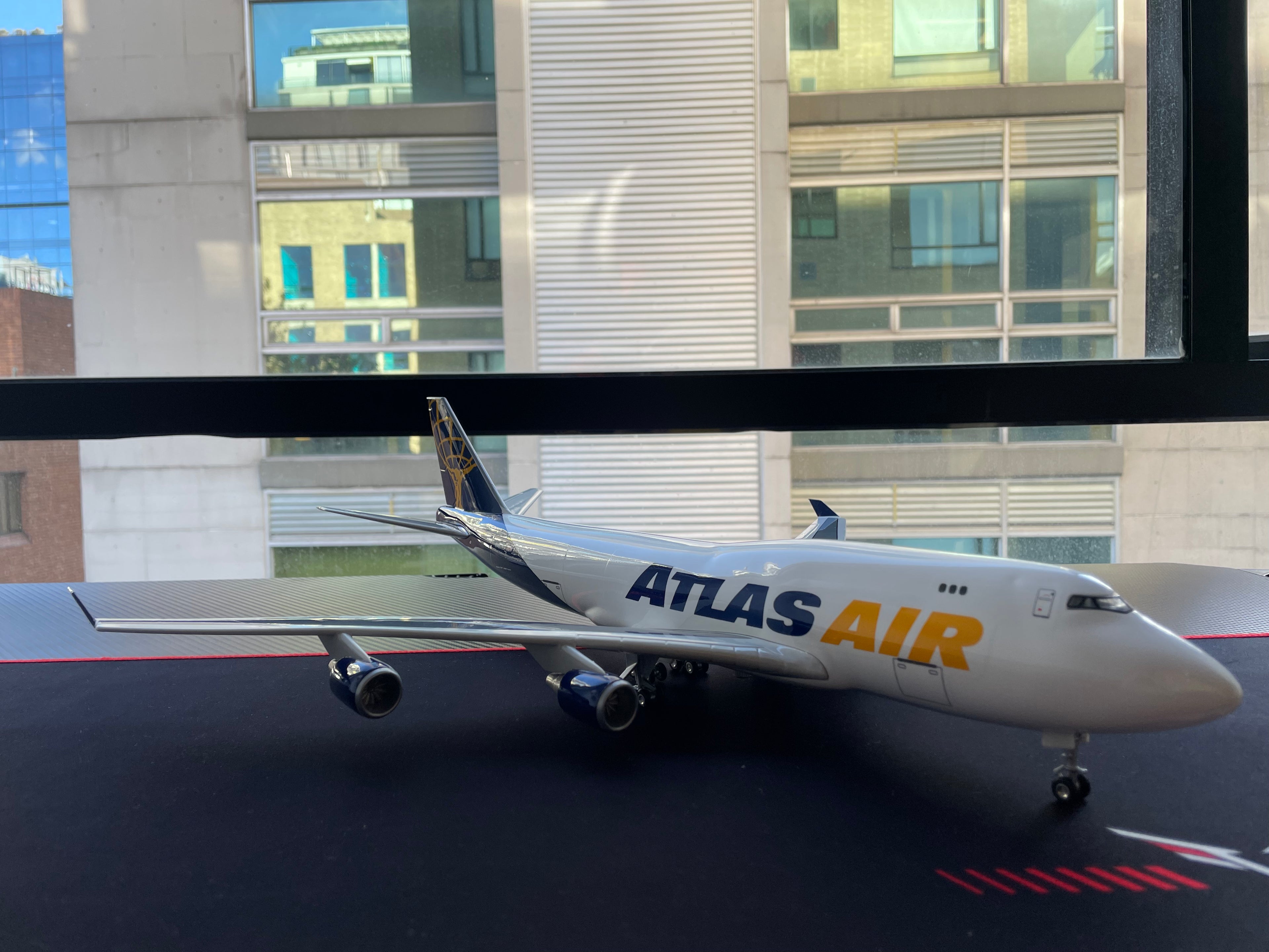 Boeing 747-400 Atlas Air | Escala 1:157 | 47 cm / 18,5"