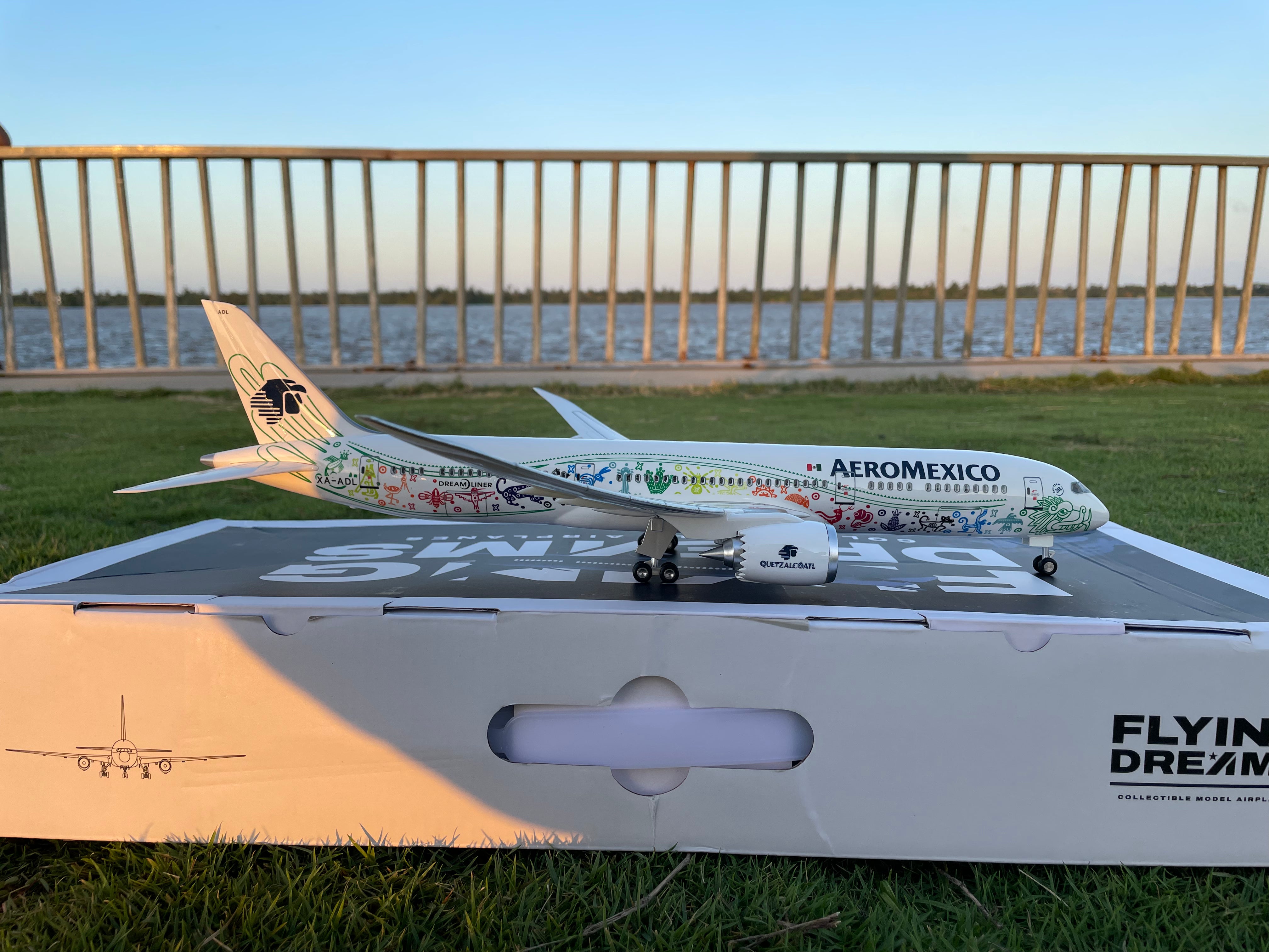 Scale model Aeromexico Quetzalcoatl- B787-9 🇲🇽 – Flying Dreams ...