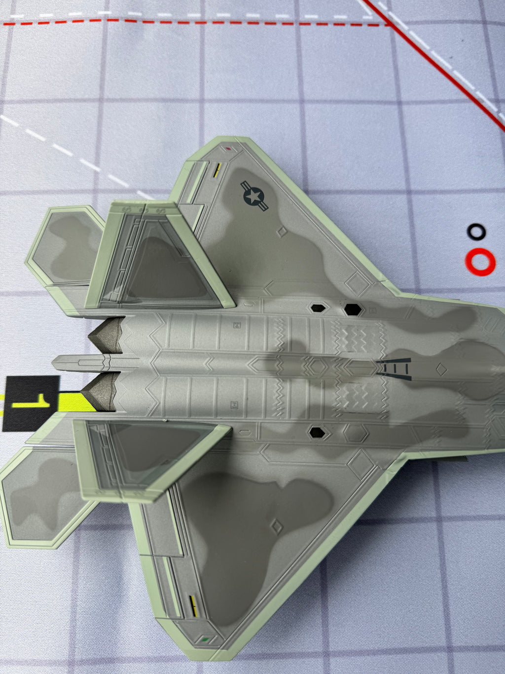 F-22 Raptor Stealth Fighter 1:72 – Die-Cast Alloy Precision – 10.2 in