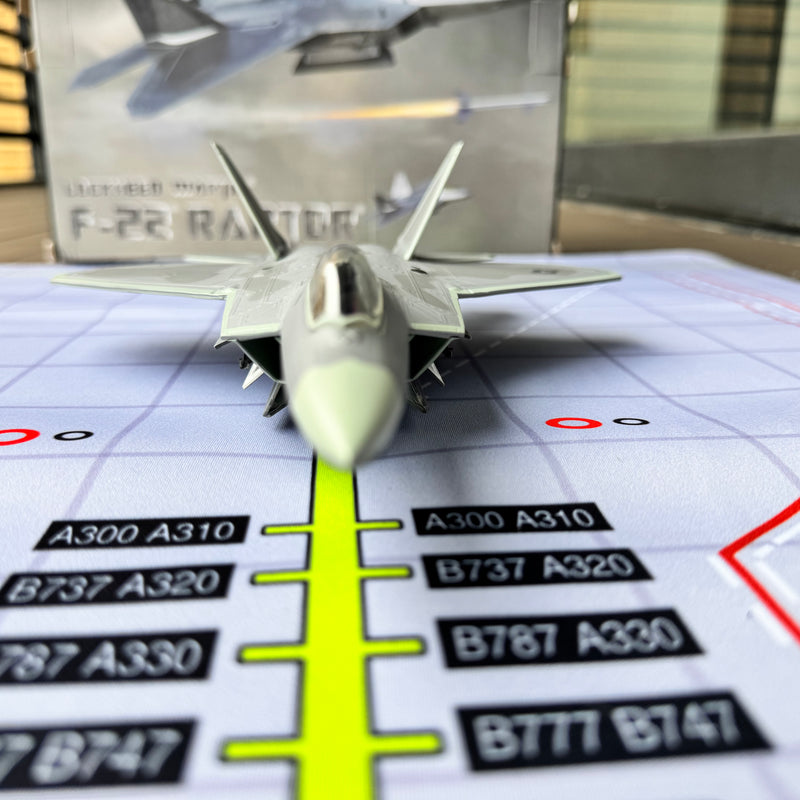 F-22 Raptor Caza Sigiloso 1:72 – Aleación Fundida a Presión de Precisión – 25.9 cm - Image 7