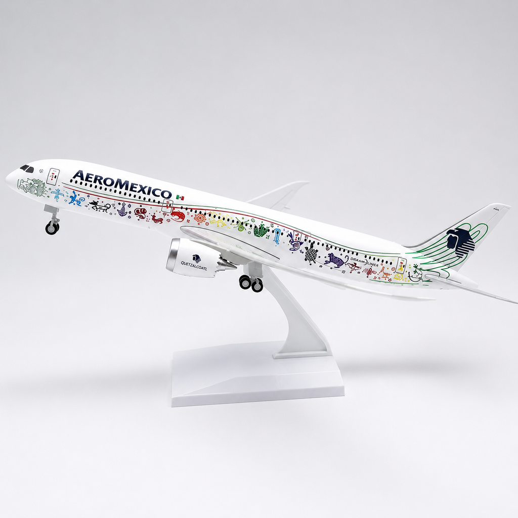Aeroméxico Boeing B787 – 30 cm / 11.8 in – Solid Resin Desktop Display Model