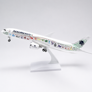 Aeroméxico Boeing B787 – 30 cm / 11.8 in – Solid Resin Desktop Display Model