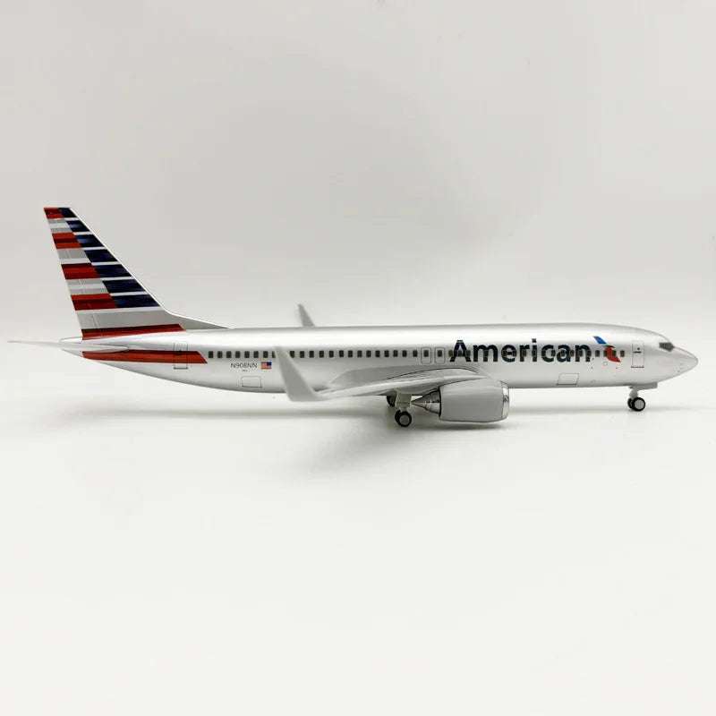 Boeing 737 American Airlines – Scale 1:130 – 30 cm (11.8 in) – Resin – Modern Livery - Image 2