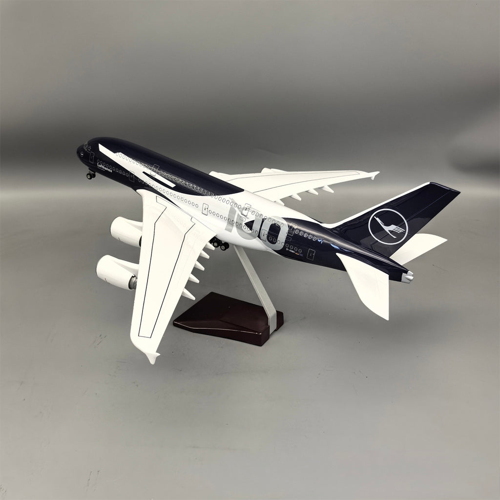 Airbus A380 Lufthansa 100 Years Commemorative – 1:160 Scale Model