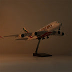 Airbus A380 New Emirates 1:160 – 47 cm / 18.5 in – LED Lights