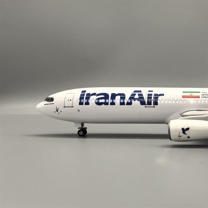 A330 Iran Airlines Escala 1/135 - 47cm - 18,5 pulgadas