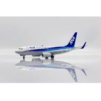 JC Wings 1:200 B737-700 ANA JA02AN SA2023 + Skin Airliner Model