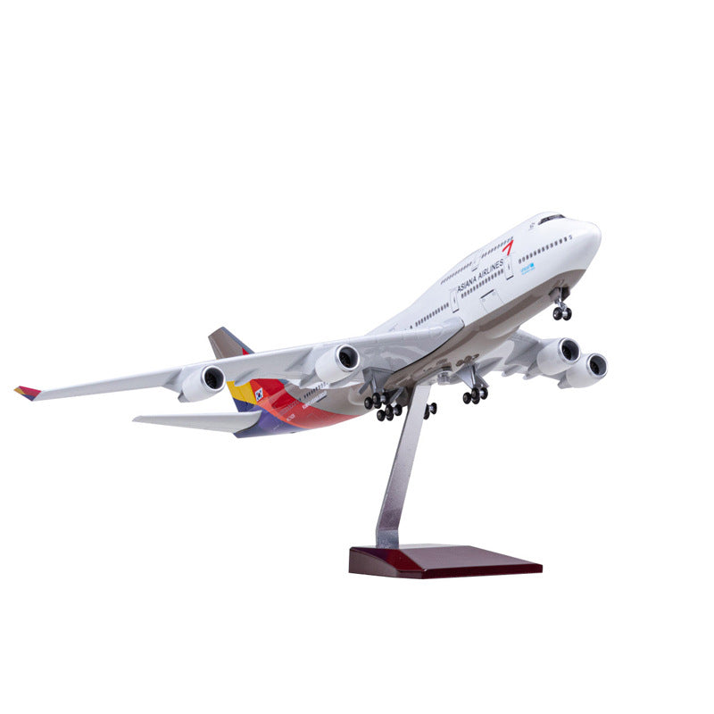 B747 Asiana Airlines - Escala 1/157 - L: 47 cm