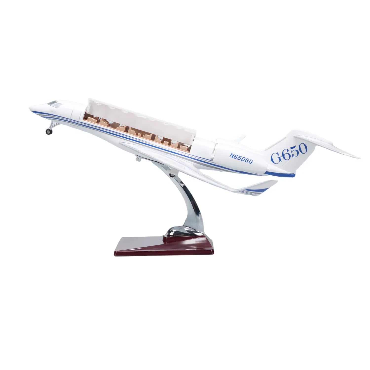 Gulfstream G650ER Jet Model – 1:50 Scale (45cm / 17.7in) – LED Architectural Cutaway - Gallery 3