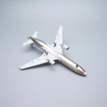 MD-11 American Airlines 1:130 – 47 cm / 18.5 in – ABS Resin – Optional LED Lights - Thumbnail 9