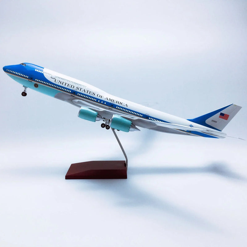 Boeing 747 Air Force One 1:150 – 47 cm / 18.5 in – LED Lights - Image 7