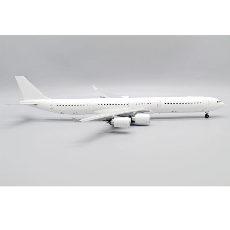 JC wings 1:200 Airbus A340-600 white machine BK1024