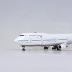 طائرة الخطوط الجوية الآسيوية B747 - مقياس 1/157 - الطول: 47 سم