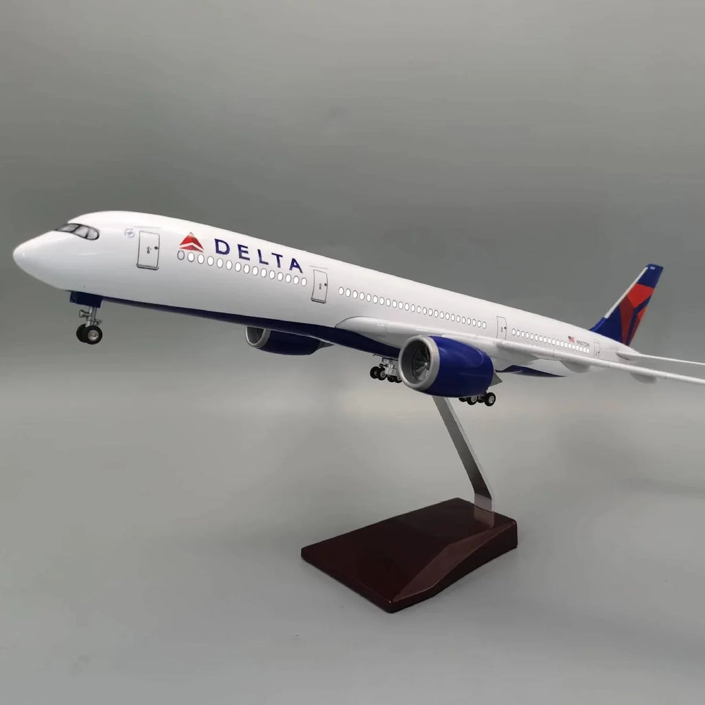 Airbus A350 Delta Airlines 1:142 – 47 cm / 18.5 in – LED Lights