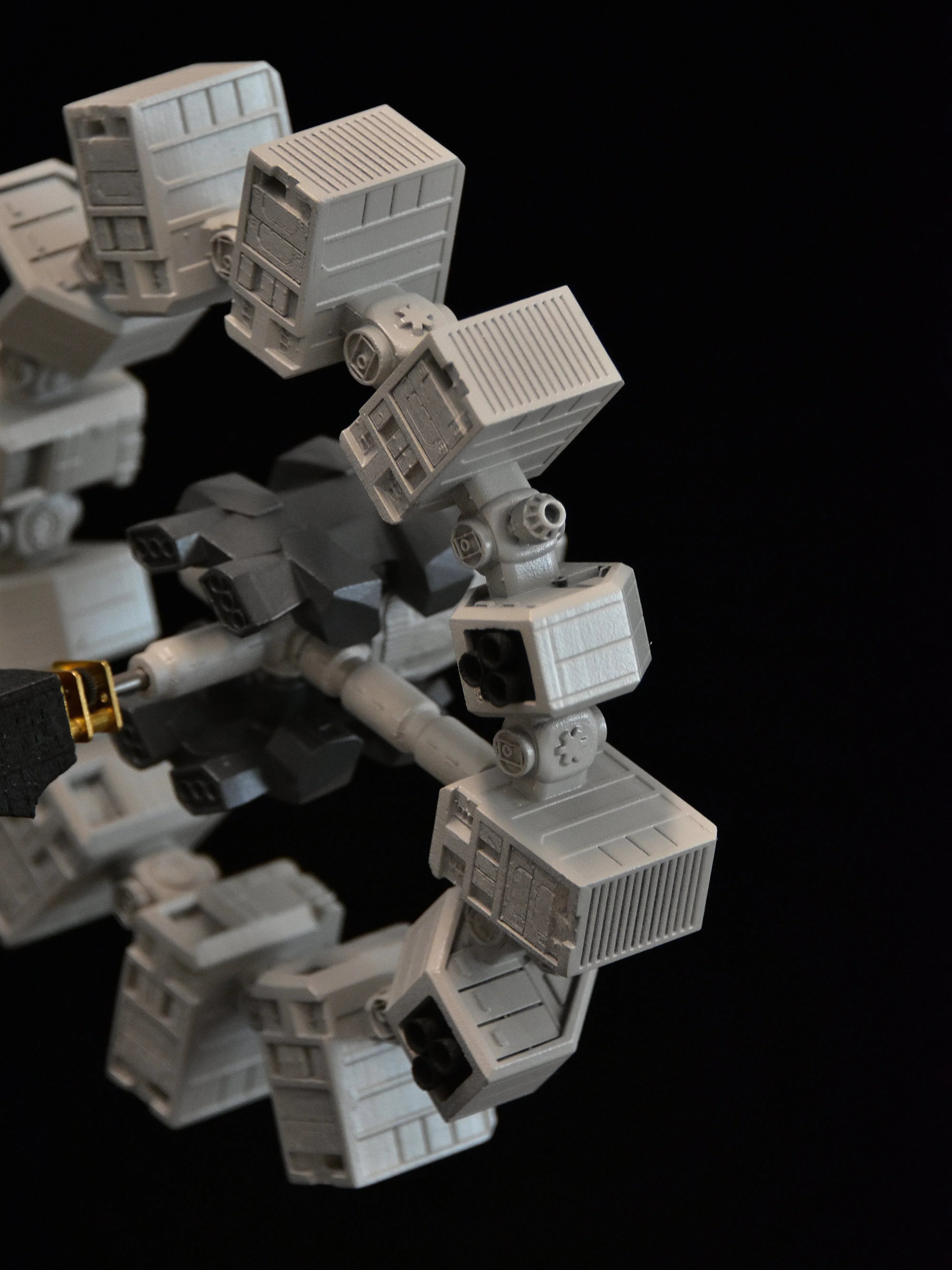 Interstellar Eternity Space Station Model with Rotating Feature - Gallery 4